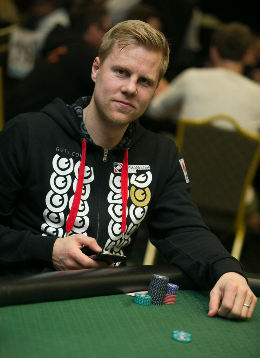 LEGENDE: Bodøværingen Odd Erlend Jensen har spilt poker i 14 år og har deltatt i hvert eneste NM siden oppstarten. Han har to NM-titler og leder også suverent i poeng sammenlagt fra NM-deltakelse. LEGENDE: Bodøværingen Odd Erlend Jensen har spilt poker i 14 år og har deltatt i hvert eneste NM siden oppstarten. Han har to NM-titler og leder også suverent i poeng sammenlagt fra NM-deltakelse.