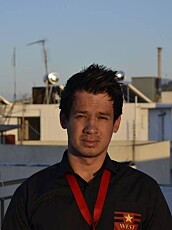 REKRUTTERER: Carl Antonio Holtlien rekrutterer unge mennesker som vil jobbe i syden. REKRUTTERER: Carl Antonio Holtlien rekrutterer unge mennesker som vil jobbe i syden.