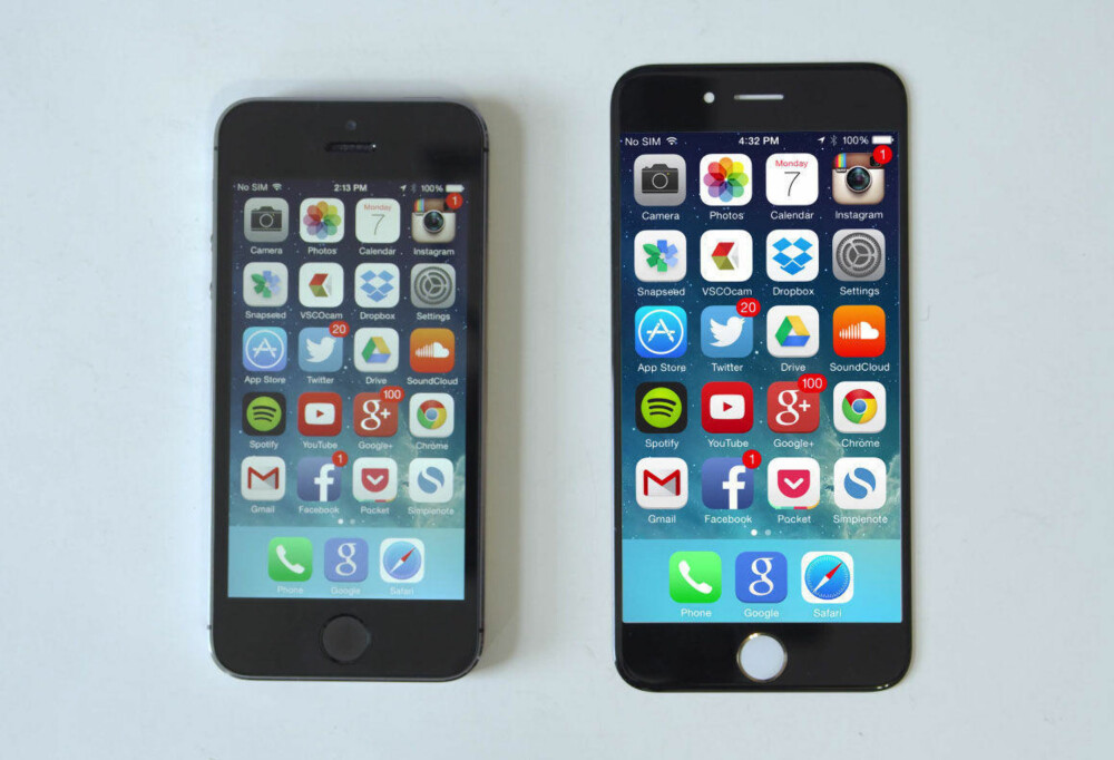 STØRRE SKJERM: Her ser vi bildet fra toppen med en skjermdump fra iOS 7 lagt til. Det gir et inntrykk av hvordan iPhone 6 kommer til å se ut. STØRRE SKJERM: Her ser vi bildet fra toppen med en skjermdump fra iOS 7 lagt til. Det gir et inntrykk av hvordan iPhone 6 kommer til å se ut.