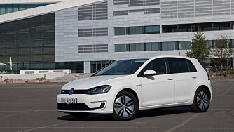 En e-Golf har på papiret et forbruk som er 54 prosent av en Tesla Model S. En e-Golf har på papiret et forbruk som er 54 prosent av en Tesla Model S.