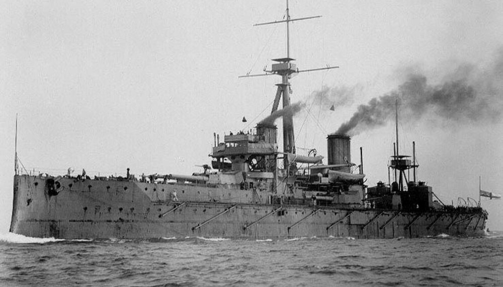 ORIGINALEN: Navnet «Dreadnought» er en hyllest til det 110 år gamle krigsskipet «HMS Dreadnought», som i 1906 representerte det råeste innen militærteknologi til sjøs. ORIGINALEN: Navnet «Dreadnought» er en hyllest til det 110 år gamle krigsskipet «HMS Dreadnought», som i 1906 representerte det råeste innen militærteknologi til sjøs.