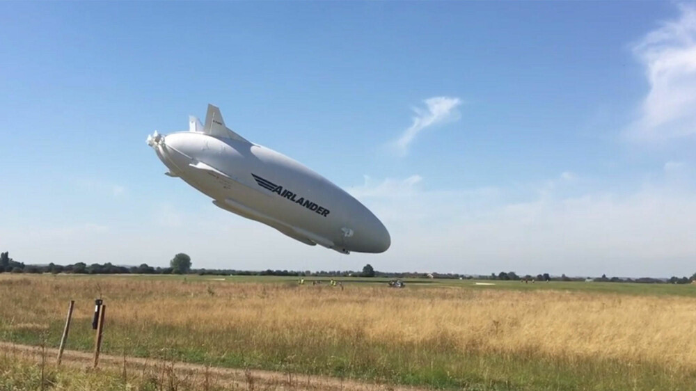 Til alt hell kom ingen til skade da giganten dundret i bakken onsdag. Til alt hell kom ingen til skade da giganten dundret i bakken onsdag.