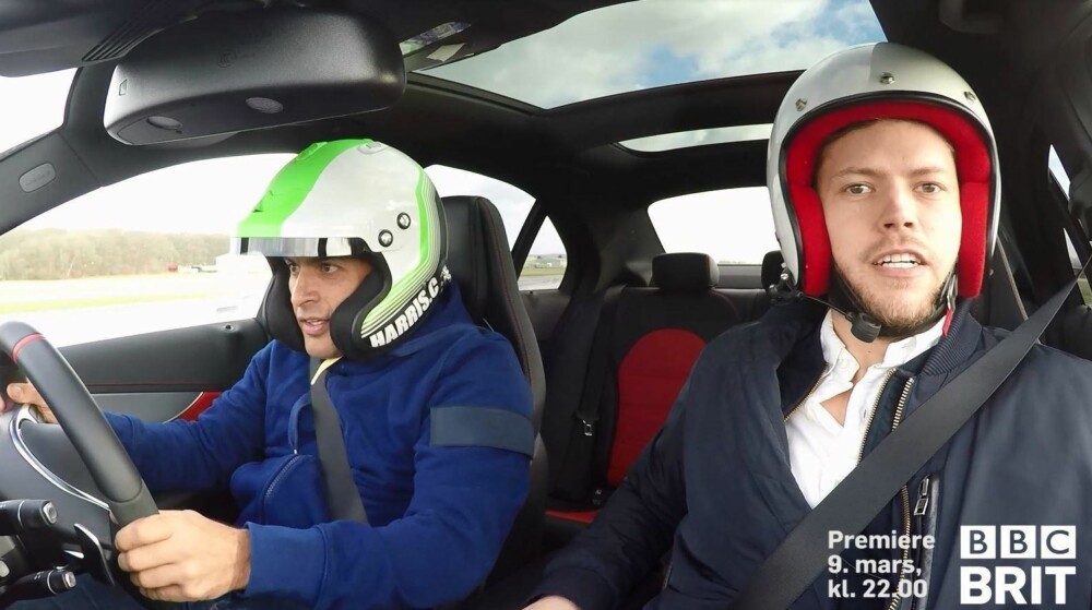 Å drifte i 140 kilometer i timen er ikke hverdagskost, selv for en journalist fra Norge. Å drifte i 140 kilometer i timen er ikke hverdagskost, selv for en journalist fra Norge.