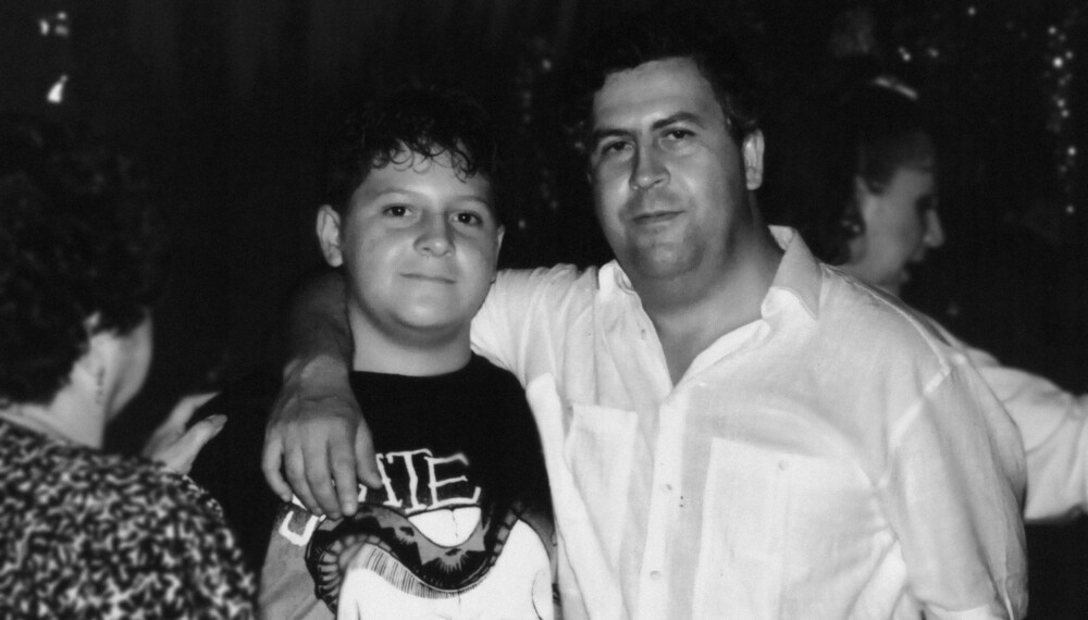 NARKOPAPPA: Pablo Escobar sammen med sønnen Juan Pablo Escobar. Juan Pablo heter i dag Sebastian Marroquin. NARKOPAPPA: Pablo Escobar sammen med sønnen Juan Pablo Escobar. Juan Pablo heter i dag Sebastian Marroquin.