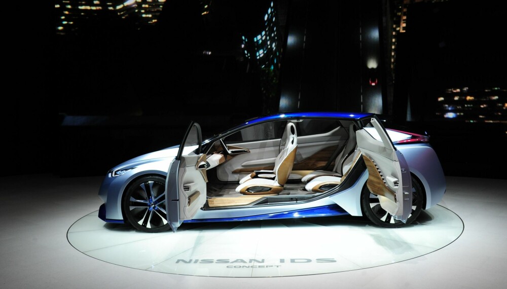 Nissan IDS. Nissan IDS.