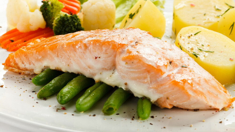 HVITT GØRR: Det er ikke fett som tyter ut av laksen, slik mange tror. Det er et protein, og er harmløst. HVITT GØRR: Det er ikke fett som tyter ut av laksen, slik mange tror. Det er et protein, og er harmløst.