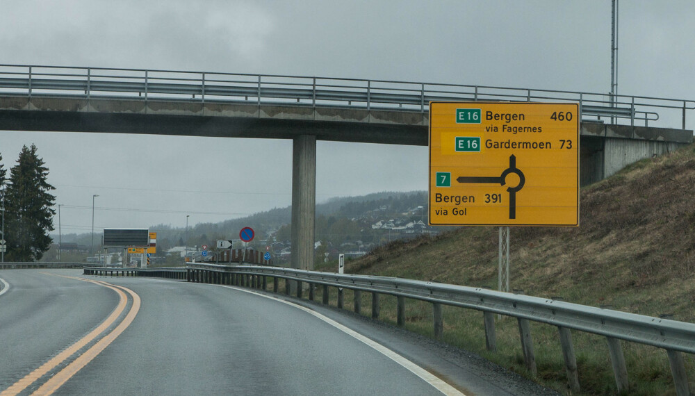 Alle veier fører til Rom? Nei, i Norge fører de fleste til Bergen. Alle veier fører til Rom? Nei, i Norge fører de fleste til Bergen.