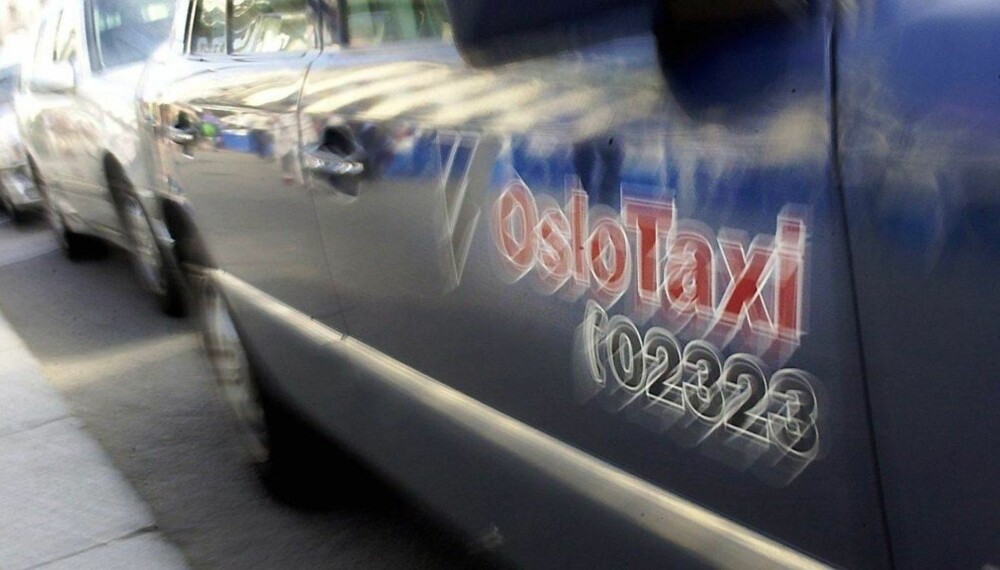 Oslo Taxi er Oslos klart største taxiselskap, og tar en provisjon som utgjør 8-9 prosent av omsetningen til sjåførene. Oslo Taxi er Oslos klart største taxiselskap, og tar en provisjon som utgjør 8-9 prosent av omsetningen til sjåførene.