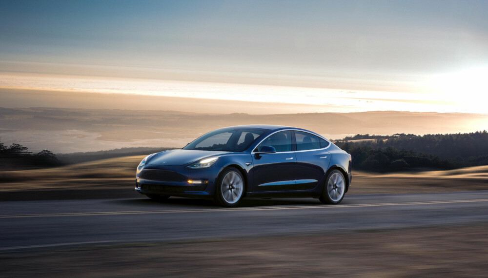 LANG VENTETID: Selv om produksjonen har startet, er det lenge til norske kunder får tilgang til Model 3. LANG VENTETID: Selv om produksjonen har startet, er det lenge til norske kunder får tilgang til Model 3.