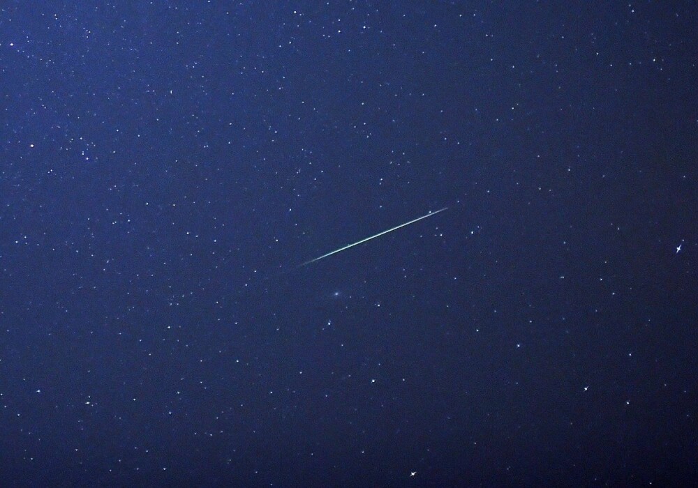 METEORSVERM: Det er vakkert å se på når stjerneskudd fyker over himmelen under en meteorsverm. METEORSVERM: Det er vakkert å se på når stjerneskudd fyker over himmelen under en meteorsverm.