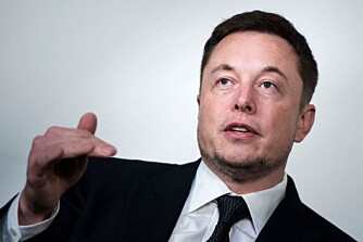 Teslasjef Elon Musk har ingen tro på hydrogenbiler og har satset på batteridrevne elbiler. Teslasjef Elon Musk har ingen tro på hydrogenbiler og har satset på batteridrevne elbiler.