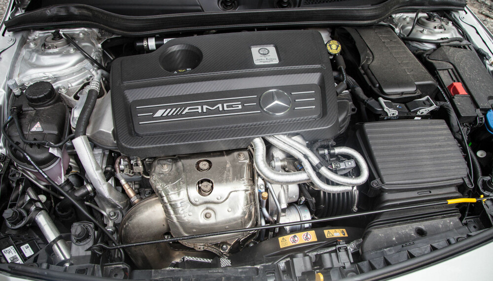 Denne motoren er helt i toppklasse når det kommer til å generere mest effekt per liter - i dette tilfellet ca 190 hestekrefter per liter. Denne motoren er helt i toppklasse når det kommer til å generere mest effekt per liter - i dette tilfellet ca 190 hestekrefter per liter.