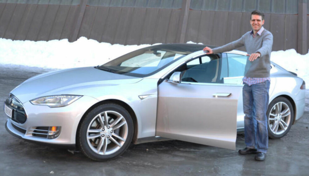 Brooms redaksjonssjef Vegard Møller Johnsen har fulgt Tesla-historien i Norge tett. Brooms redaksjonssjef Vegard Møller Johnsen har fulgt Tesla-historien i Norge tett.