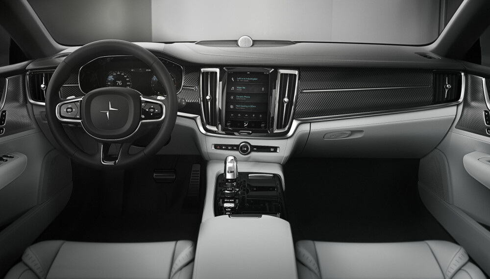 SOM I VOLVO: Slik ser det ut inne i Polestar 1. Volvoeiere vil kjenne seg igjen. SOM I VOLVO: Slik ser det ut inne i Polestar 1. Volvoeiere vil kjenne seg igjen.