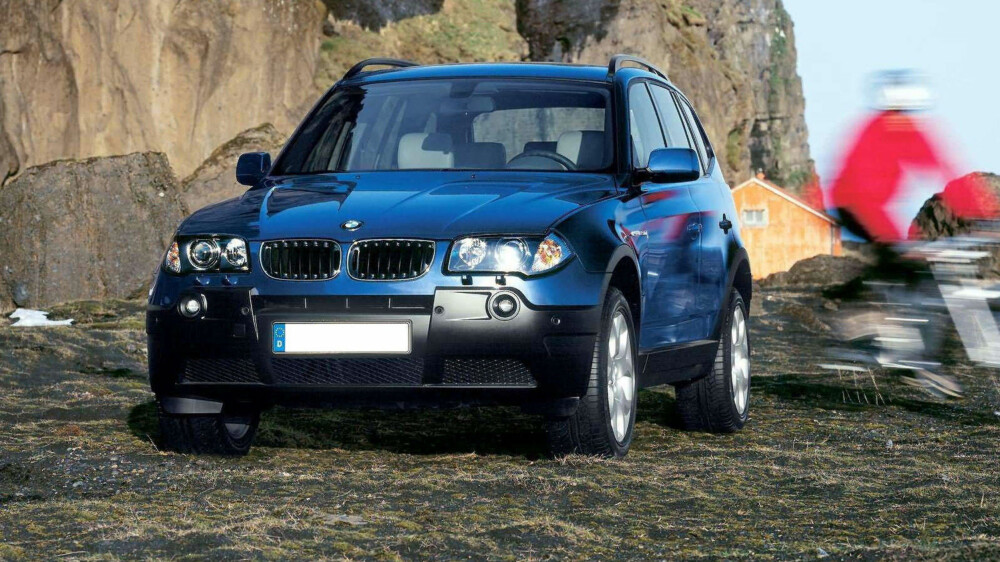 BMW X3 kom på markedes første gang som 2004-modell. Nå begynner de første årgangene å bli rimelige i bruktmarkedet. Hvis du er ute etter brukt X3 er det flere hundre eksemplarer å velge mellom i det norske markedet. BMW X3 kom på markedes første gang som 2004-modell. Nå begynner de første årgangene å bli rimelige i bruktmarkedet. Hvis du er ute etter brukt X3 er det flere hundre eksemplarer å velge mellom i det norske markedet.
