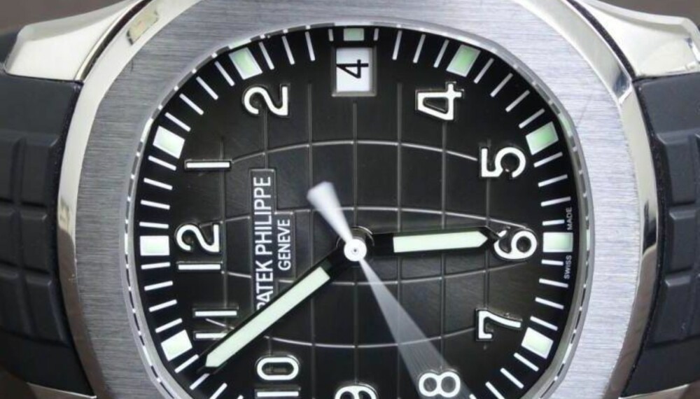 Patek Philippe «Aquanaut 5167» er lillebroren til «Nautilus». Ikke like ettertraktet, men nesten. Vil garantert gi avkastning i løpet av 3-4 år, mener ekspertene. Patek Philippe «Aquanaut 5167» er lillebroren til «Nautilus». Ikke like ettertraktet, men nesten. Vil garantert gi avkastning i løpet av 3-4 år, mener ekspertene.