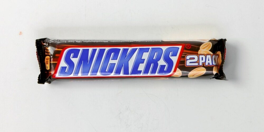 FULL AV ENERGI: En slik Snickers inneholder 80 gram sjokolade. Det tilsvarer over 400 kcal. FULL AV ENERGI: En slik Snickers inneholder 80 gram sjokolade. Det tilsvarer over 400 kcal.