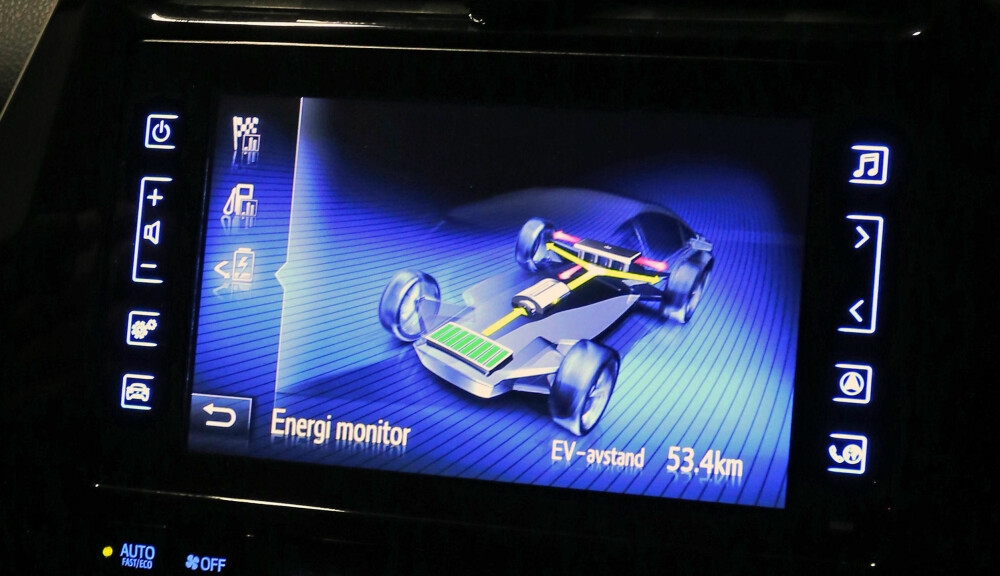 <b>STØRRE: </b>Oppgitt rekkevidde også for ladbare hybrider vil gå ned med WLTP. En mulig følge er at ladehybrider i fremtida vil få større batteri. Bildet er fra den ladbare utgaven av Toyota Prius, en ladehybrid med god reell rekkevidde. <b>STØRRE: </b>Oppgitt rekkevidde også for ladbare hybrider vil gå ned med WLTP. En mulig følge er at ladehybrider i fremtida vil få større batteri. Bildet er fra den ladbare utgaven av Toyota Prius, en ladehybrid med god reell rekkevidde.