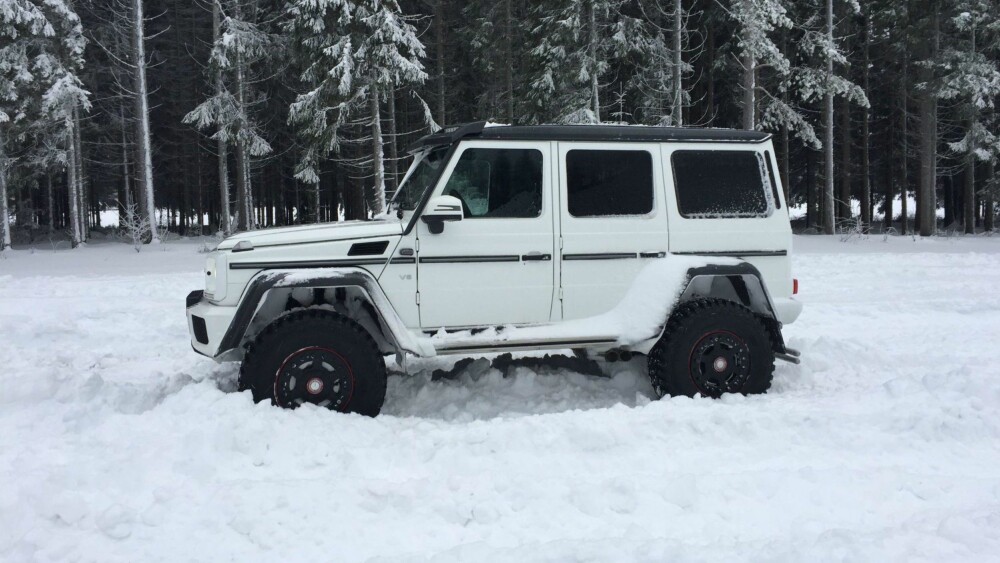 STORT: Bilen har 37-tommers allterrain-dekk. STORT: Bilen har 37-tommers allterrain-dekk.