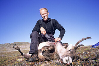 JEGEREN: Børge Ousland er aktiv jeger. Dette dyret ble felt under reinsjakta på Dovre i 2006. JEGEREN: Børge Ousland er aktiv jeger. Dette dyret ble felt under reinsjakta på Dovre i 2006.