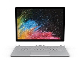 FRIGJORT: En knapp på tastaturet frigjør skjermen fra basen. En elegant og brukervennlig løsning. FRIGJORT: En knapp på tastaturet frigjør skjermen fra basen. En elegant og brukervennlig løsning.