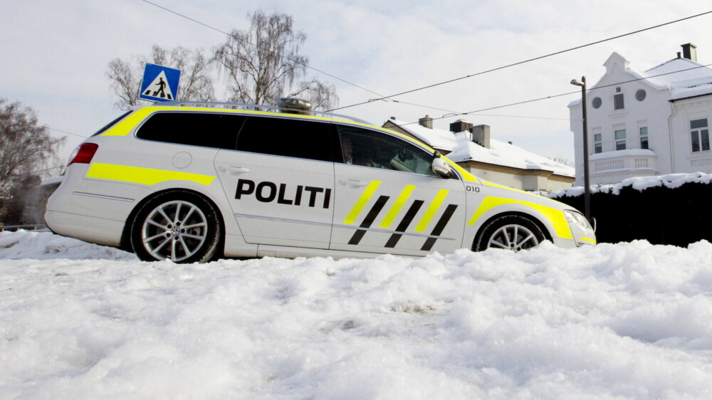 Politiet får hvert år noen saker der eier har gått fra bilen på tomgang. Når vedkommende er tilbake, er bilen sporløst forsvunner. Det kan bli en kostbar opplevelse. Politiet får hvert år noen saker der eier har gått fra bilen på tomgang. Når vedkommende er tilbake, er bilen sporløst forsvunner. Det kan bli en kostbar opplevelse.