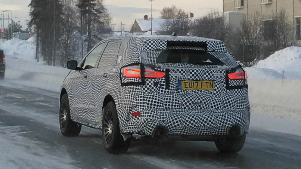 Det nærmer seg oppdatering av den røslige SUV-en Edge, det er ikke ventet store designendringer her. Det nærmer seg oppdatering av den røslige SUV-en Edge, det er ikke ventet store designendringer her.