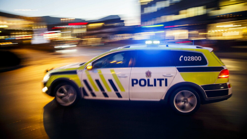 SELVKJØRENDE POLITI: De selvkjørende bilene er på vei inn, også hos politiet. Ford er nå i gang med et utviklingsprosjekt her, som skal gjøre også politibilene selvkjørende. Og da kan de også gjøre mye annet i tillegg ... SELVKJØRENDE POLITI: De selvkjørende bilene er på vei inn, også hos politiet. Ford er nå i gang med et utviklingsprosjekt her, som skal gjøre også politibilene selvkjørende. Og da kan de også gjøre mye annet i tillegg ...