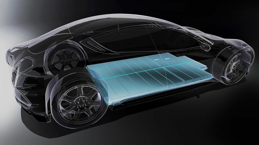 FASTSTOFF-BATTERIER: Solid State-, eller faststoff-batterier, er nærmest en hellig gral i batteriindustrien med mange ganger energitettheten, lading på minutter og nærmest ingen brannfare i forhold til litiumionebatterier. Ingen har så langt klare å masseprodusere slike batterier. FASTSTOFF-BATTERIER: Solid State-, eller faststoff-batterier, er nærmest en hellig gral i batteriindustrien med mange ganger energitettheten, lading på minutter og nærmest ingen brannfare i forhold til litiumionebatterier. Ingen har så langt klare å masseprodusere slike batterier.