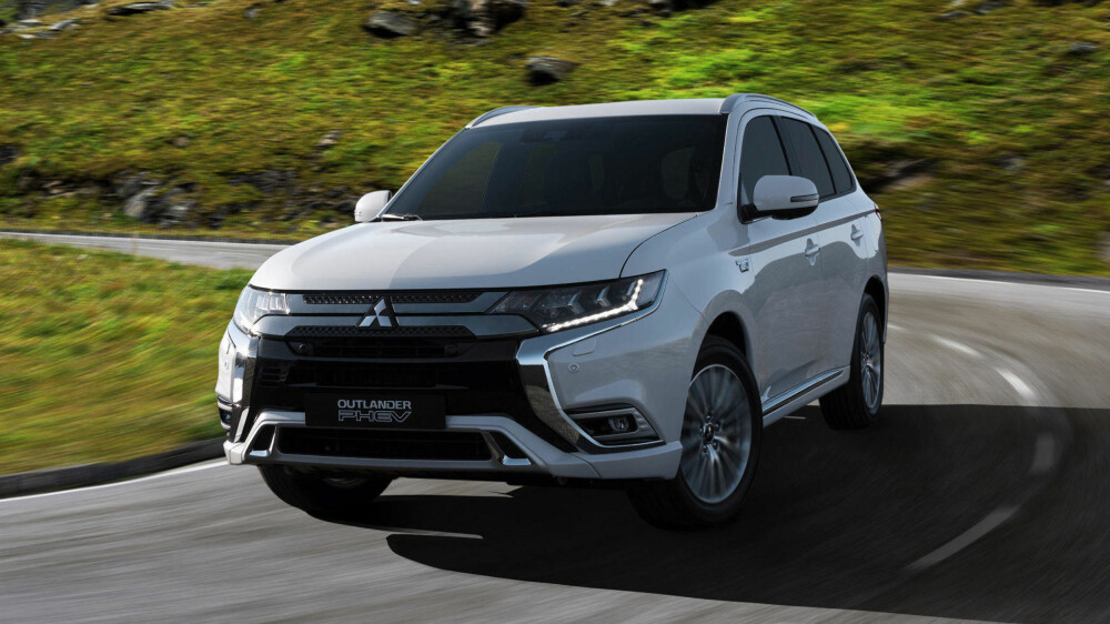 NÅDDE IKKE REKKEVIDDEN: Ingen ladbare hybrider klarte å gjenskape det offisielle tallet for elektrisk rekkevidde, i en praktisk test. Bestselgeren Mitsubishi Outlander er en av dem med størst avvik. NÅDDE IKKE REKKEVIDDEN: Ingen ladbare hybrider klarte å gjenskape det offisielle tallet for elektrisk rekkevidde, i en praktisk test. Bestselgeren Mitsubishi Outlander er en av dem med størst avvik.