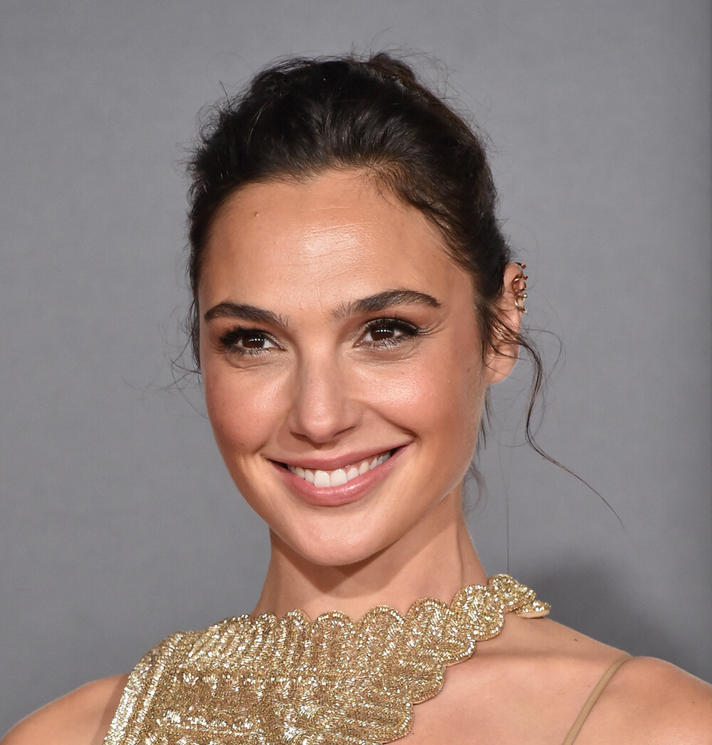 WONDER WOMAN: Gal Gadot. WONDER WOMAN: Gal Gadot.