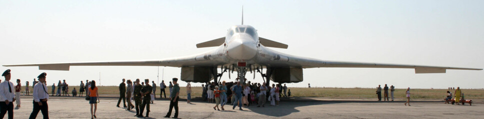 <b>RUSSISK DESIGN?</b> Russernes Tupolev Tu-160 kan være en annen designretning Kina lander på med H-20. <b>RUSSISK DESIGN?</b> Russernes Tupolev Tu-160 kan være en annen designretning Kina lander på med H-20.
