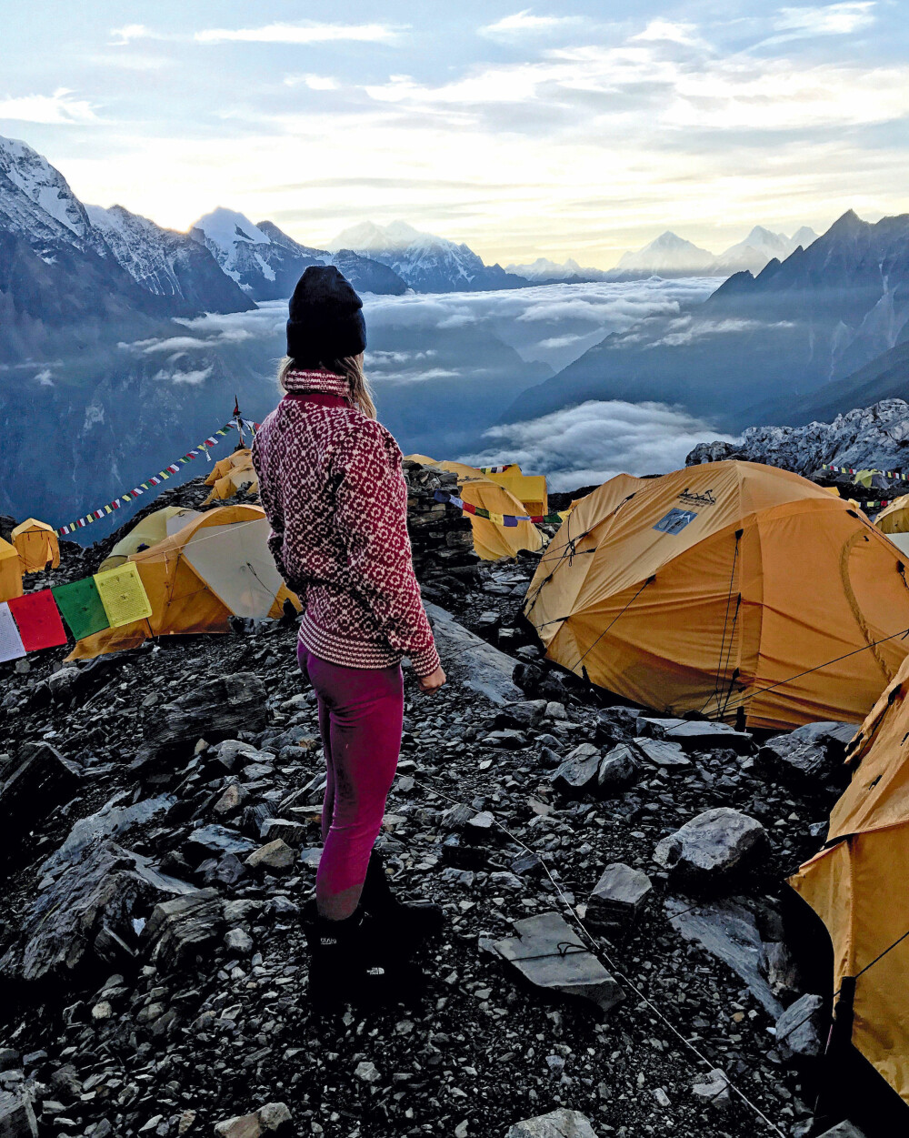 GRISERI: Elisa forteller at folk blir som dyr på basecamp i Nepal før de skal nå toppen. GRISERI: Elisa forteller at folk blir som dyr på basecamp i Nepal før de skal nå toppen.