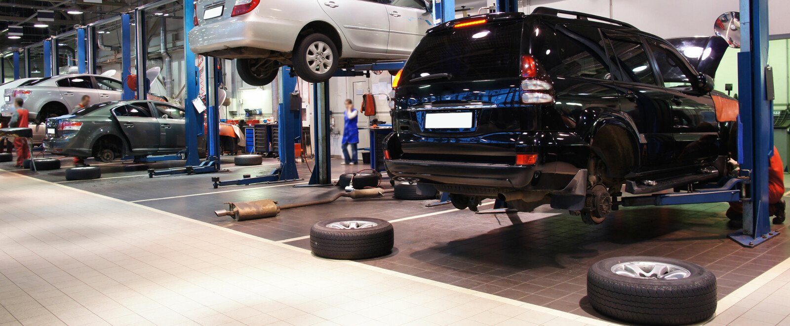 <b>SERVICE PÅ BIL: </b>På nyere biler kan service være så mye mer enn bare oljeskift, sier Broom-Benny. <b>SERVICE PÅ BIL: </b>På nyere biler kan service være så mye mer enn bare oljeskift, sier Broom-Benny.