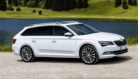 Slik ser Skodaen ut uten dekor. Slik ser Skodaen ut uten dekor.