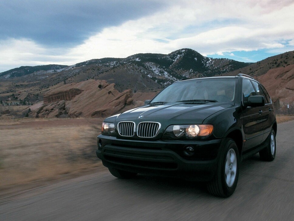 <b>BMW X5</b> var SUV-en som også taklet svingete landeveier. <b>BMW X5</b> var SUV-en som også taklet svingete landeveier.