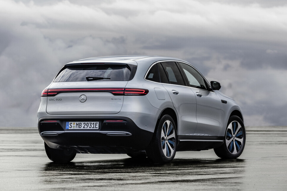 <b>FIREHJULSTREKK: </b>Mercedes EQC har drift på alle fire hjulene. Her er prototypen på vintertest i Nord-Sverige. Bilen kommer til Norge etter planen i 2019. <b>FIREHJULSTREKK: </b>Mercedes EQC har drift på alle fire hjulene. Her er prototypen på vintertest i Nord-Sverige. Bilen kommer til Norge etter planen i 2019.