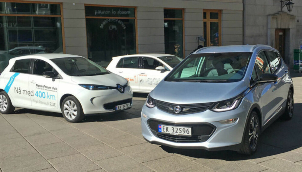 Tre av de mest solgte elbilene i Norge samlet: Renault Zoe, VW Golf og Opel Ampera-e. Særlig sistnevnte har hatt lange ventelister, her er det også en del import fra USA. Tre av de mest solgte elbilene i Norge samlet: Renault Zoe, VW Golf og Opel Ampera-e. Særlig sistnevnte har hatt lange ventelister, her er det også en del import fra USA.
