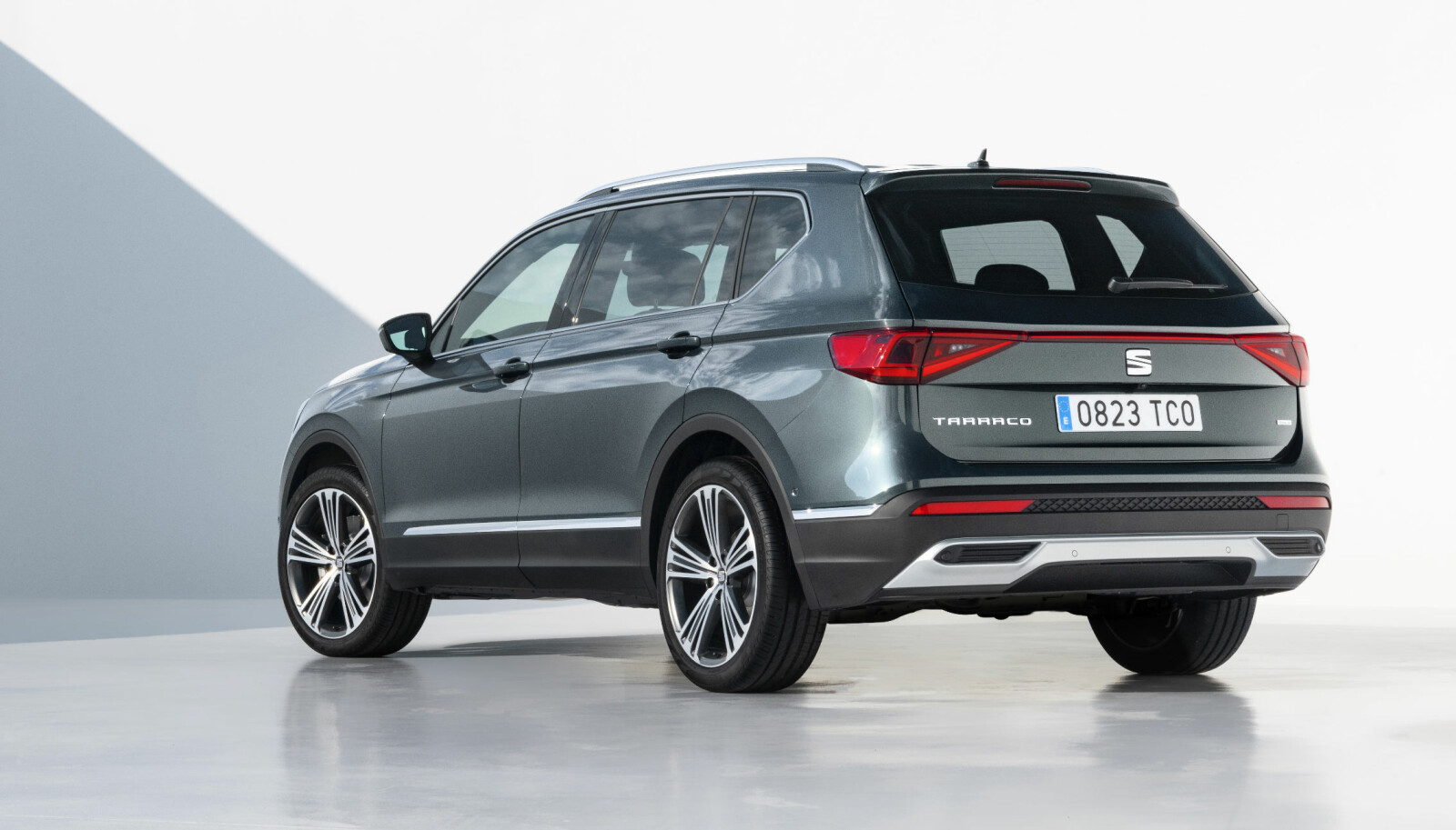 LENGRE: Tarraco er 3,8 centimeter lengre enn Kodiaq. LENGRE: Tarraco er 3,8 centimeter lengre enn Kodiaq.