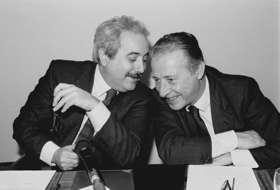 <b>VENNER TIL DØDEN:</b> Bildet av Giovanni Falcone (til v.) og Paolo Borsellino er blitt stående som et symbol for kampen mot mafiaen. De ble drept med 57 dagers mellomrom i 1992. <b>VENNER TIL DØDEN:</b> Bildet av Giovanni Falcone (til v.) og Paolo Borsellino er blitt stående som et symbol for kampen mot mafiaen. De ble drept med 57 dagers mellomrom i 1992.
