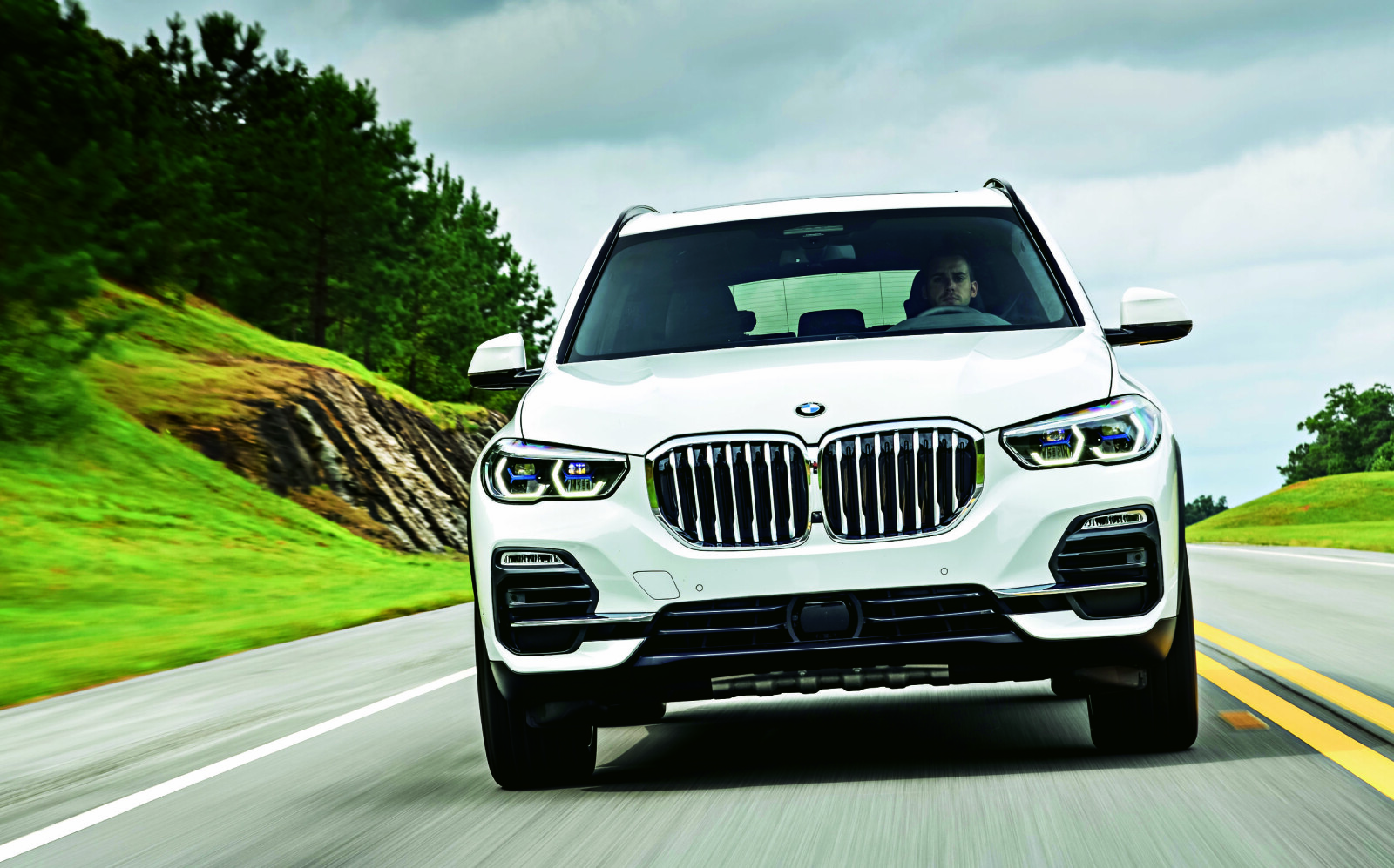 <b>NYE X5:</b> De første utgavene av nye X5 er ventet til Norge i november. <b>NYE X5:</b> De første utgavene av nye X5 er ventet til Norge i november.