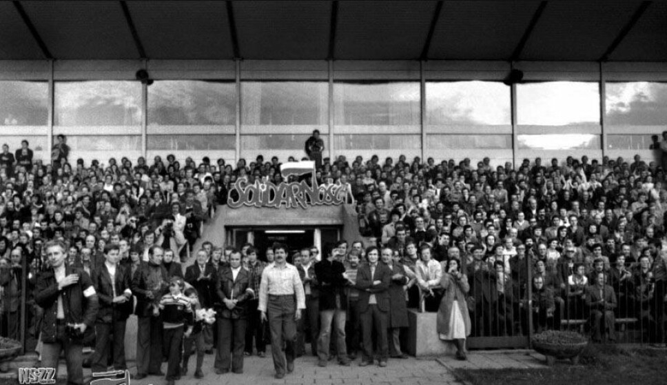 <b>Bekjempet av arbeiderne:</b> Nowa Huta skulle bli kommunistenes praktby. Isteden ble byen et
arnested for Solidaritetsopprøret på 1980-tallet. <b>Bekjempet av arbeiderne:</b> Nowa Huta skulle bli kommunistenes praktby. Isteden ble byen et
arnested for Solidaritetsopprøret på 1980-tallet.