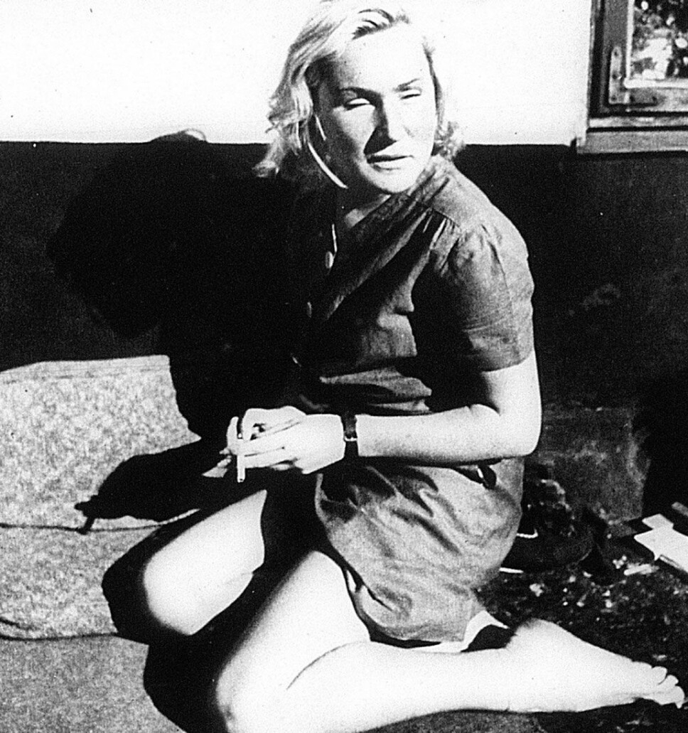 <b>HJEMLENGSEL: </b>Godt 30 franske kvinner som var hyret inn av Wehrmacht for å arbeide mellom lakenene i Haus Sphinx, befant seg fortsatt i huset da krigen var slutt. De tilbrakte noen uker i Oslo, før de diskret ble skysset hjem til Paris. <b>HJEMLENGSEL: </b>Godt 30 franske kvinner som var hyret inn av Wehrmacht for å arbeide mellom lakenene i Haus Sphinx, befant seg fortsatt i huset da krigen var slutt. De tilbrakte noen uker i Oslo, før de diskret ble skysset hjem til Paris.