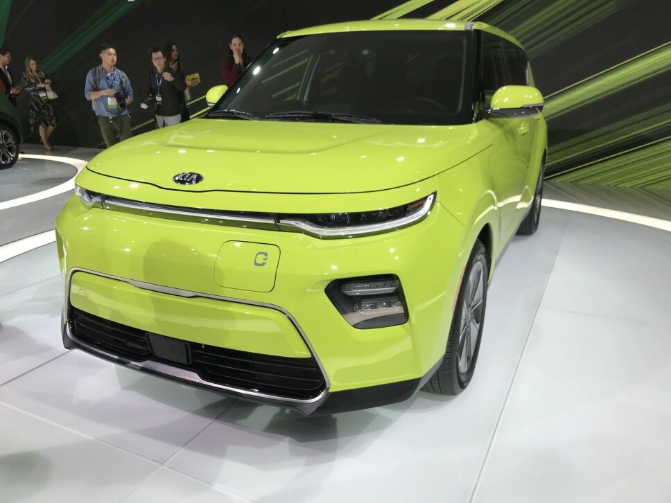 Kia Soul kommer snart i helt ny generasjon. Og blir det en liten revolusjon på rekkevidden. Kia Soul kommer snart i helt ny generasjon. Og blir det en liten revolusjon på rekkevidden.