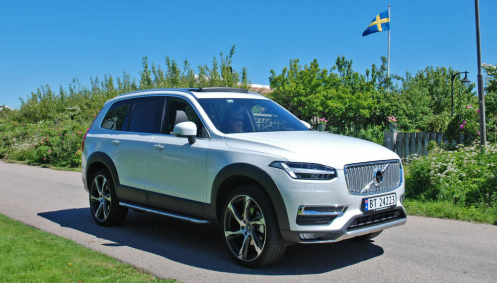 Andre generasjon XC90 var først ut av de "nye" Volvoene. Den ble umiddelbart en stor suksess og har også sørget for solide marginer for svenskene. Andre generasjon XC90 var først ut av de "nye" Volvoene. Den ble umiddelbart en stor suksess og har også sørget for solide marginer for svenskene.