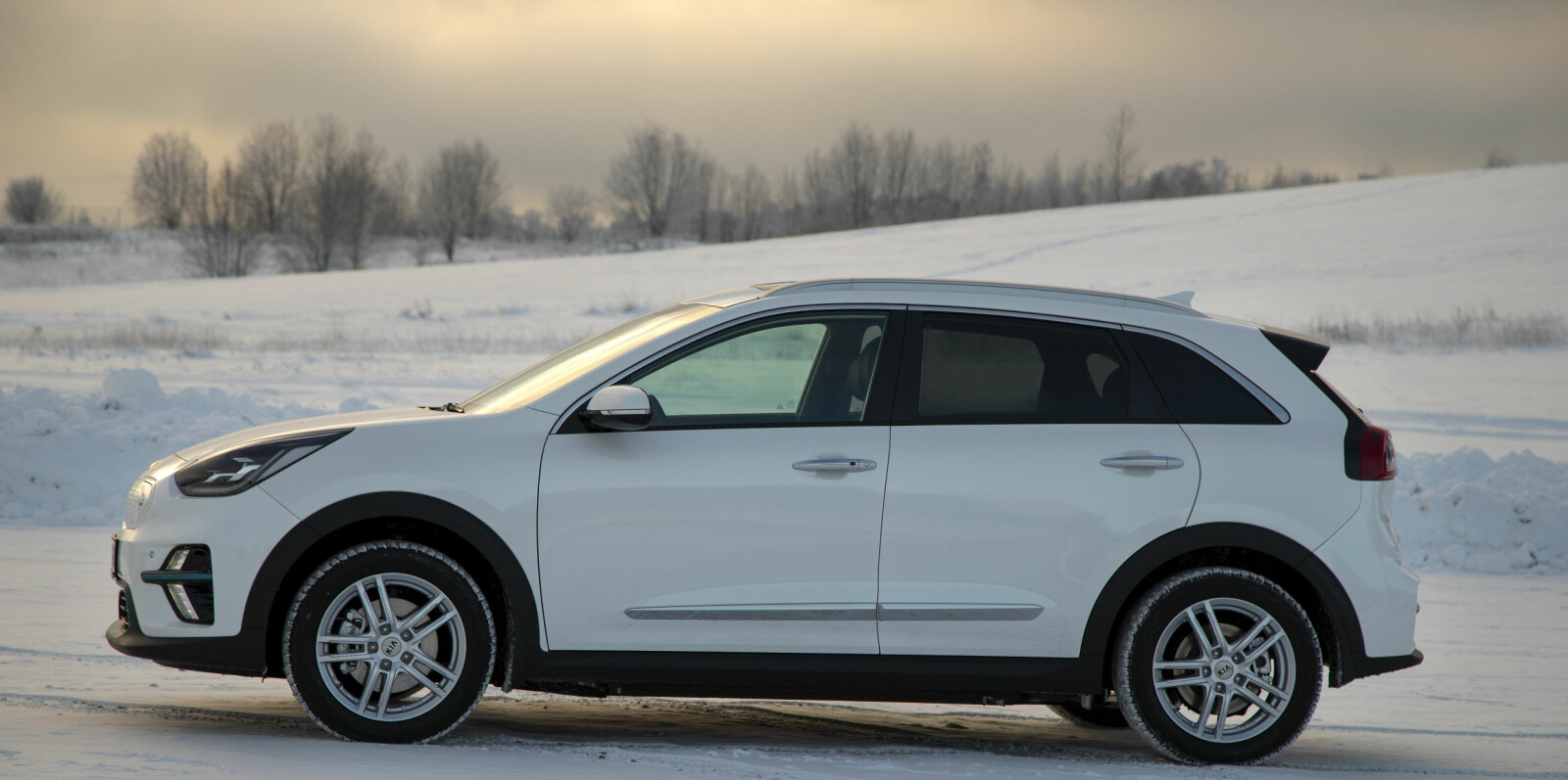 POPULÆR: Mange tusen nordmenn står på venteliste for å få utlevert sin forhåndsbestilte Kia e-Niro. POPULÆR: Mange tusen nordmenn står på venteliste for å få utlevert sin forhåndsbestilte Kia e-Niro.