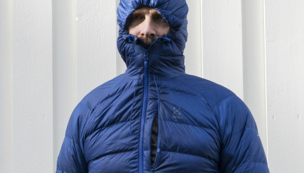 <b>TEST AV LETTE DUNJAKKER:</b> Haglöfs Essens Down Hood Men <b>TEST AV LETTE DUNJAKKER:</b> Haglöfs Essens Down Hood Men