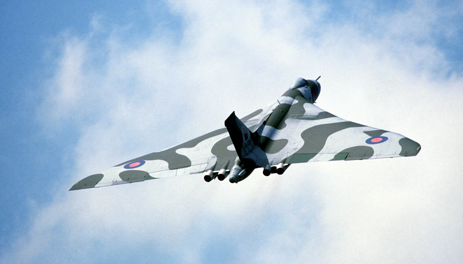 BOMBEFLY: Flyet kunne frakte med seg 21 500-kilos bomber i det digre bomberommet. BOMBEFLY: Flyet kunne frakte med seg 21 500-kilos bomber i det digre bomberommet.