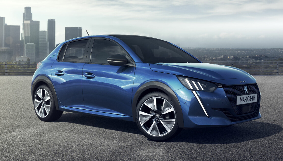 <b>LITEN, MEN TØFF:</b> Den nye elbilen Peugeot e-208 buler på alle de riktige stedene. <b>LITEN, MEN TØFF:</b> Den nye elbilen Peugeot e-208 buler på alle de riktige stedene.