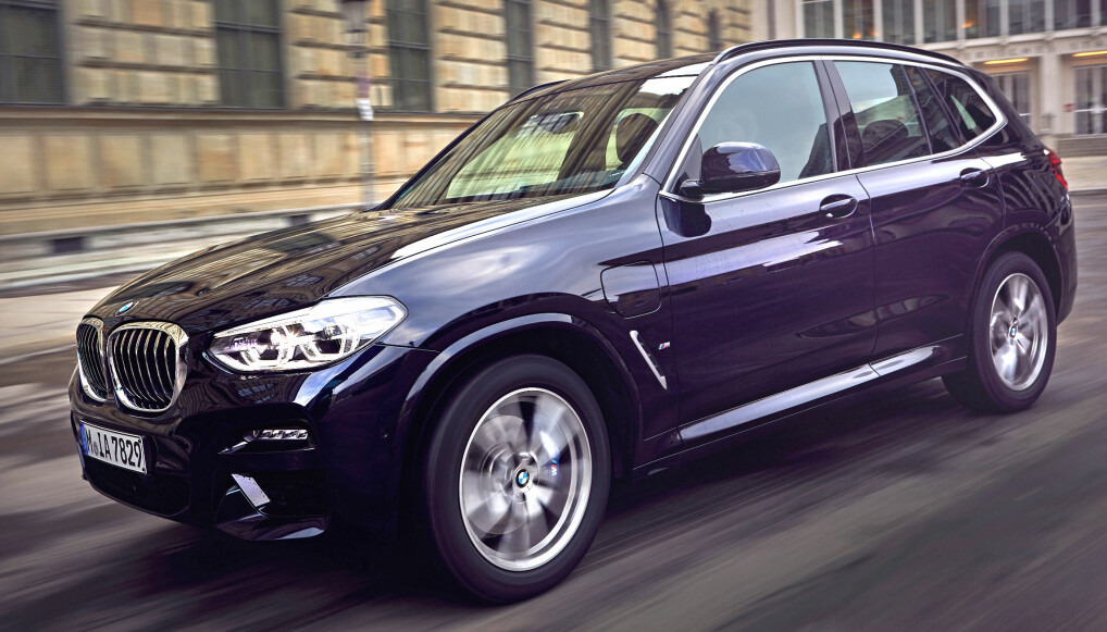 <b>LADEHYBRID:</b> BMW X3 30e xDrive kompletterer modellrekken som i 2020 også vil inneholde den helelektriske iX3 <b>LADEHYBRID:</b> BMW X3 30e xDrive kompletterer modellrekken som i 2020 også vil inneholde den helelektriske iX3